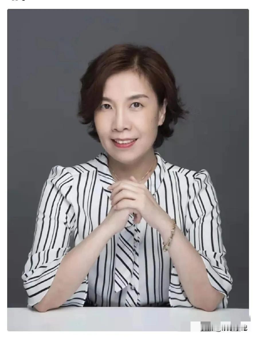 湘雅那个女研究生走了三天，导师谷某现在什么处境？停诊只是第一步。我扒了扒她可