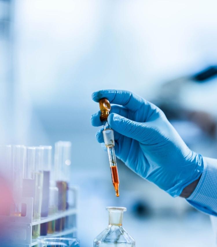 中国科研再破局！6大领域登顶全球研究前沿，中美差距持续缩小！《2025研究