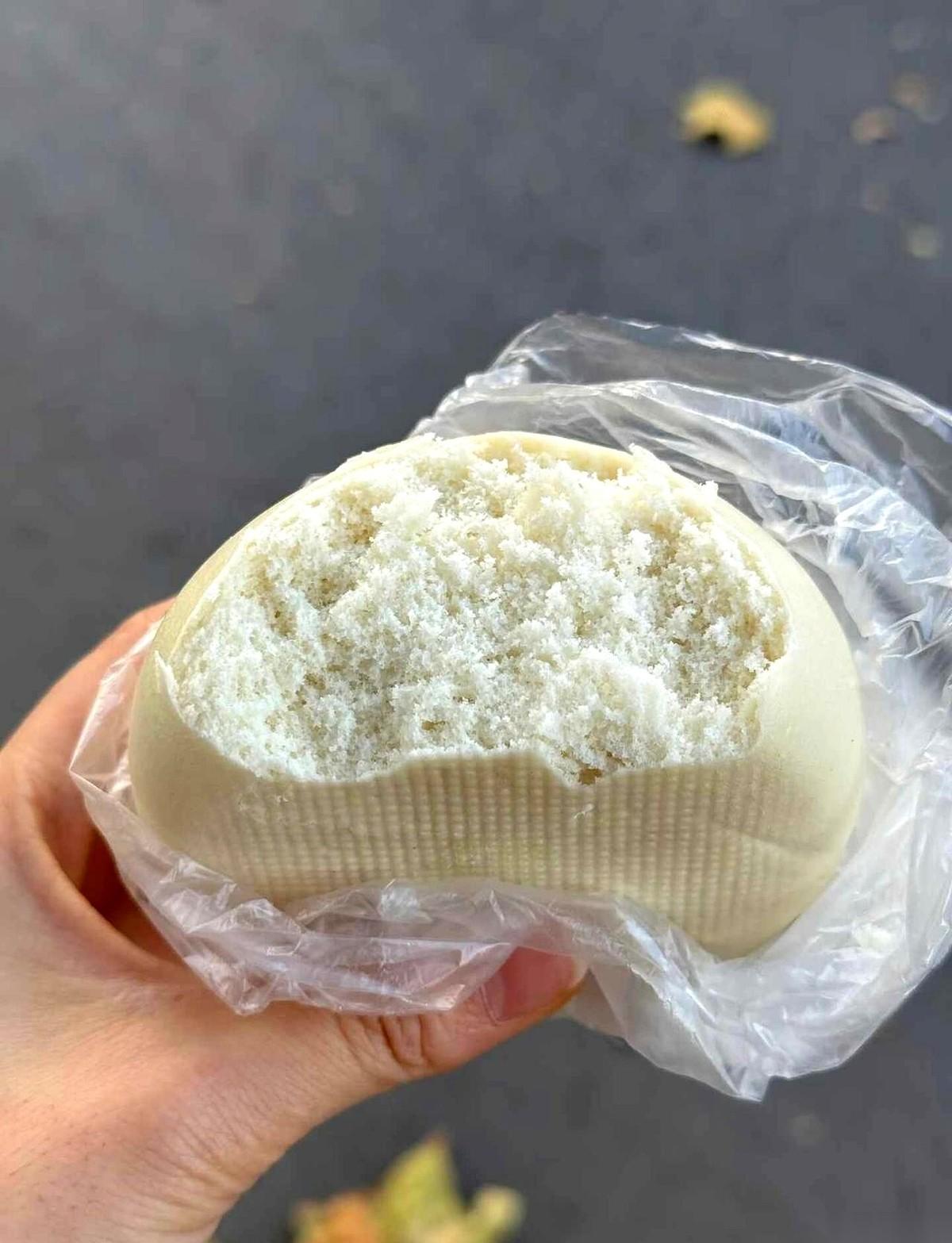 大无语事件。我居然靠着大晚上啃大白馒头，一周从103斤掉到了96斤。这谁敢信