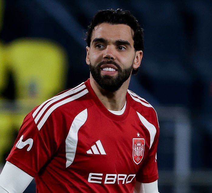 🗣️|西班牙国家队主帅路易斯·德拉富恩特：“在英格兰，他们把他(大卫·拉亚)