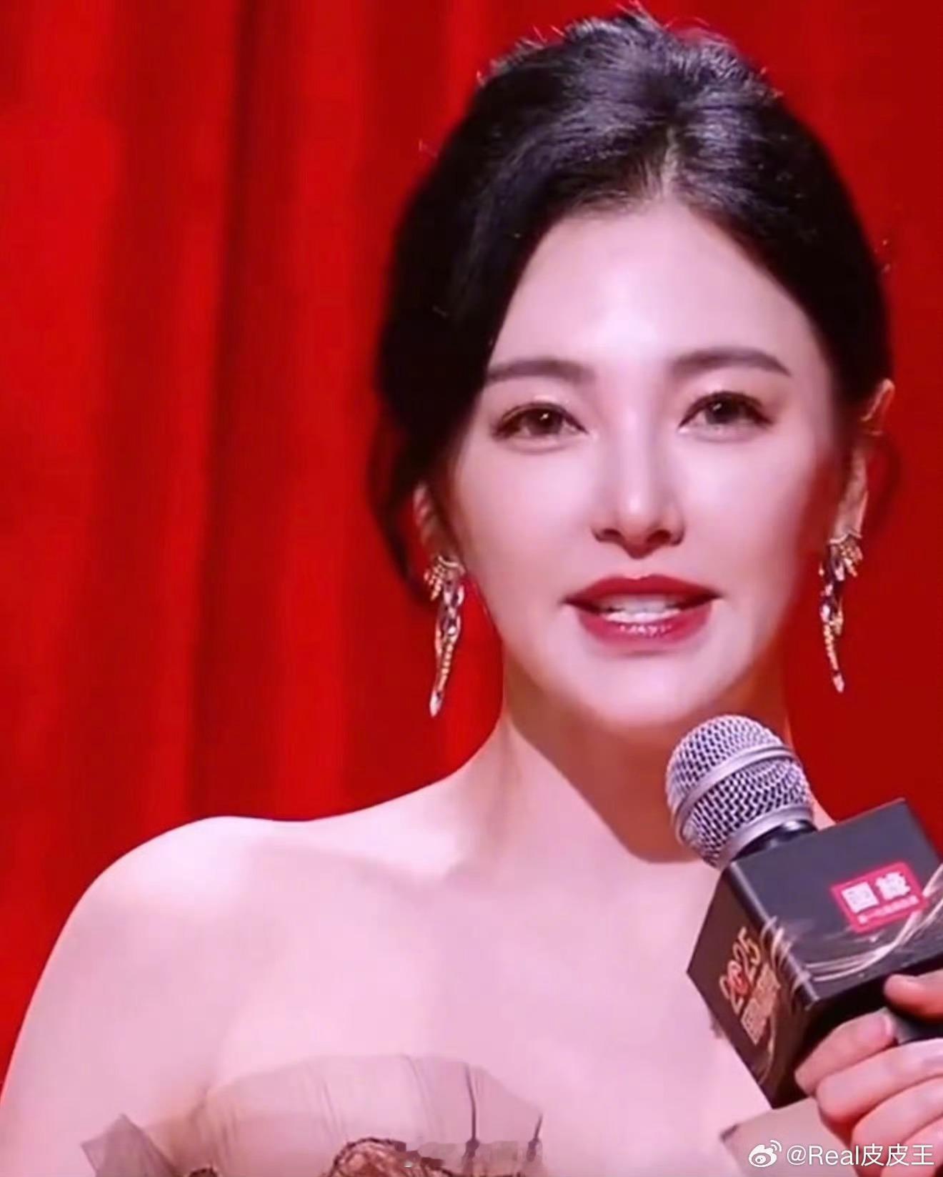 张雨绮？？？？？？