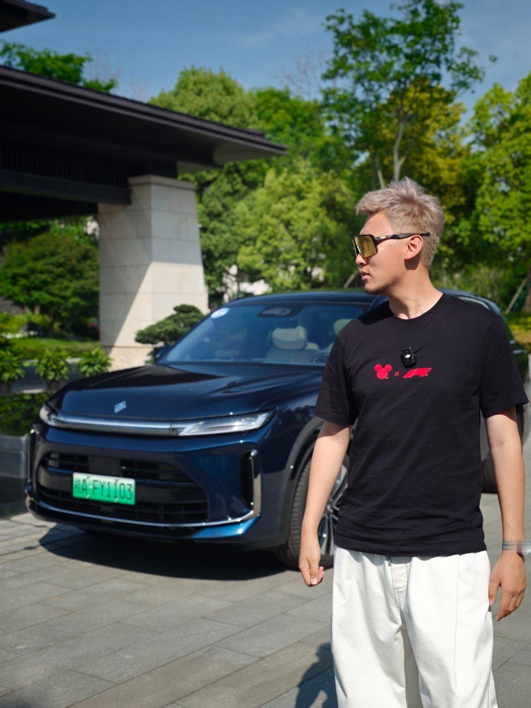 该不会就我一个人觉得，这车某个角度看，特别有揽运的味道？？大v聊车华境s成都·