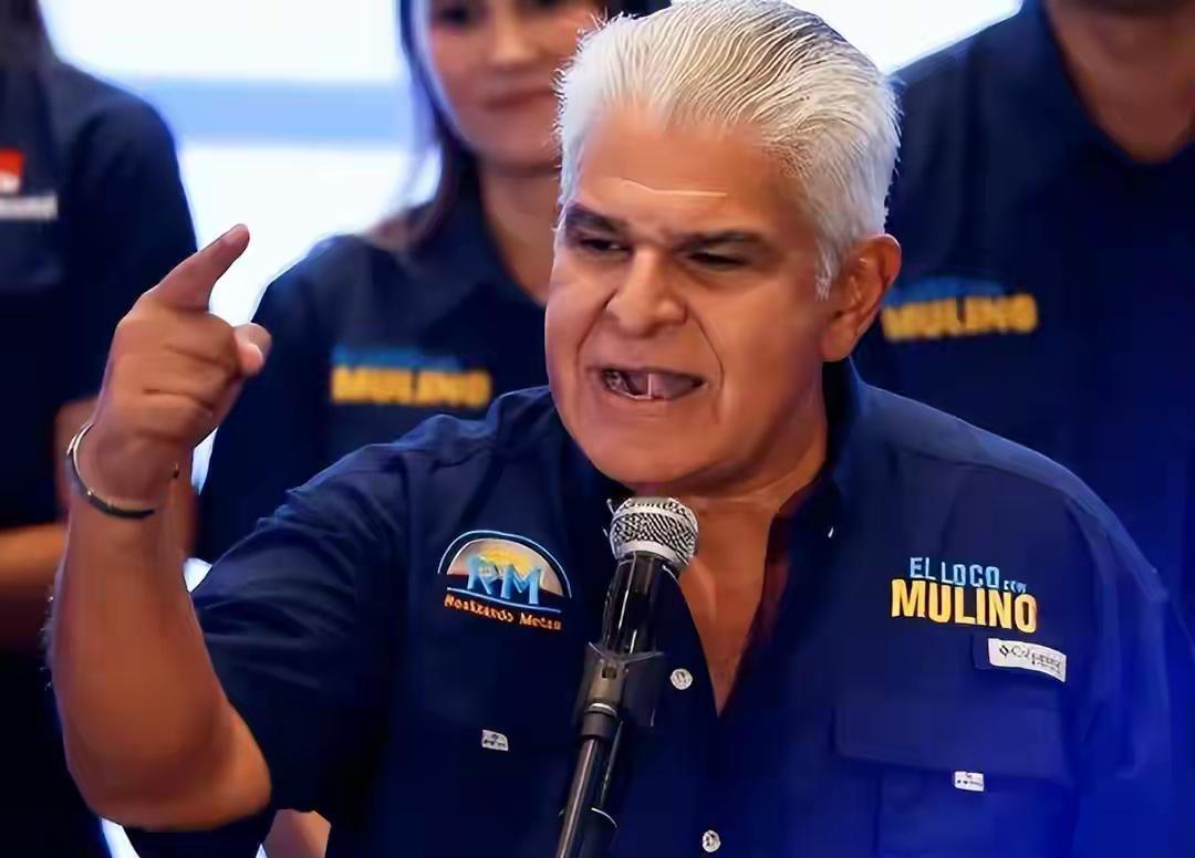 巴拿马还是玩砸了，并通过各种渠道喊话，可以先把港口还回来。 最近巴拿马干了件