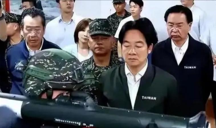 国防部终于宣判赖清德“死刑”了！如今已有34架解放军穿越了海峡中线。国防部发言人