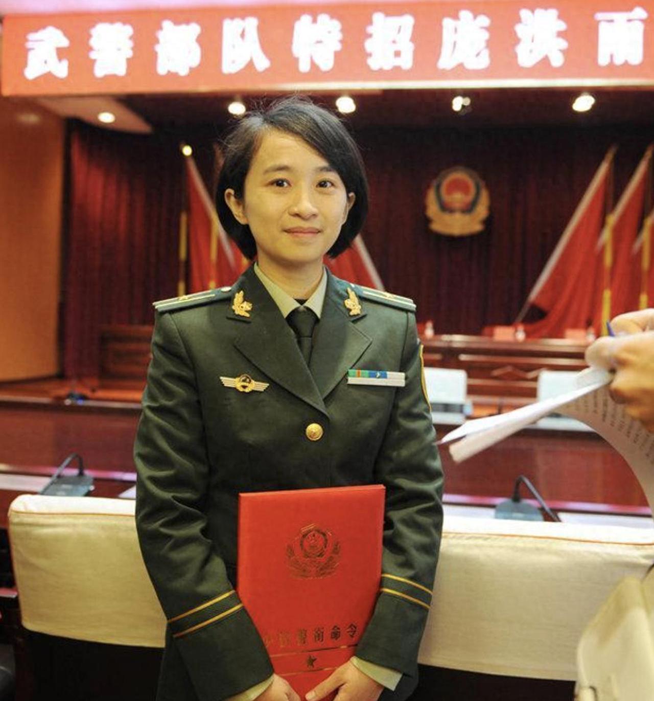 军龄1年的武警少校，特招入伍就授少校警衔，这种情况放眼全军肯定都是特别稀少的存在