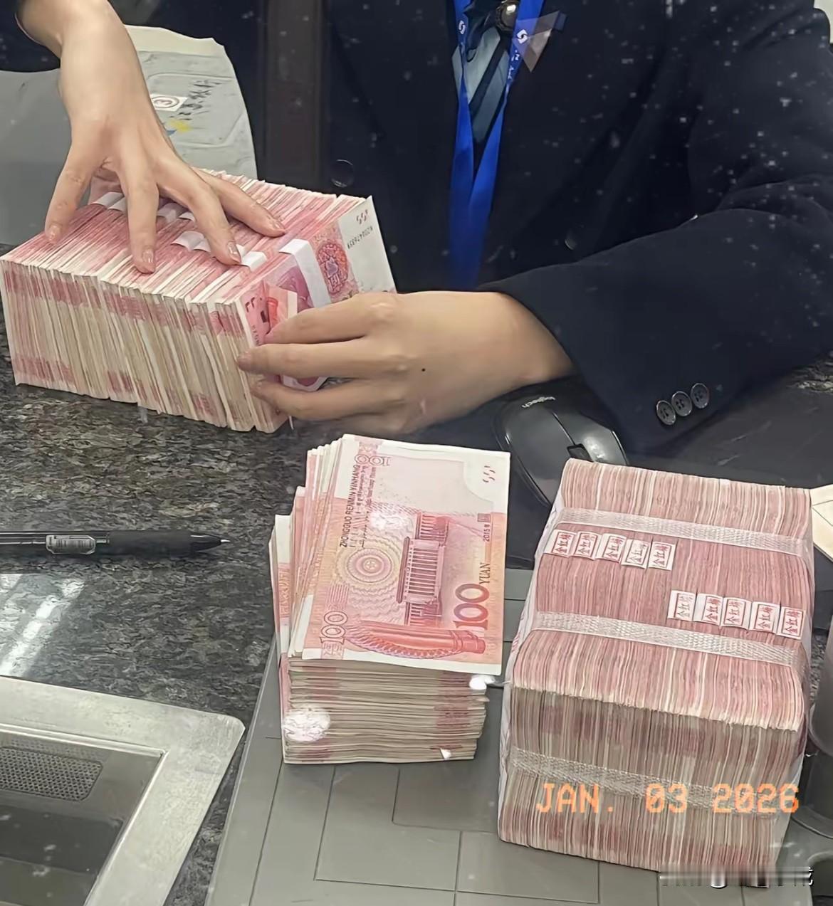 钱，真的是成年人最硬的底气，没有之一！月入7000，能安稳过好日常，柴米油盐