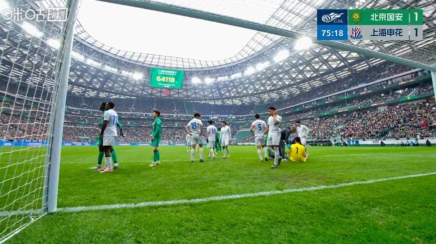 中超第3轮，京沪大战，双方1-1握手言和，各拿一分。积分榜方面，国安负1分，申花