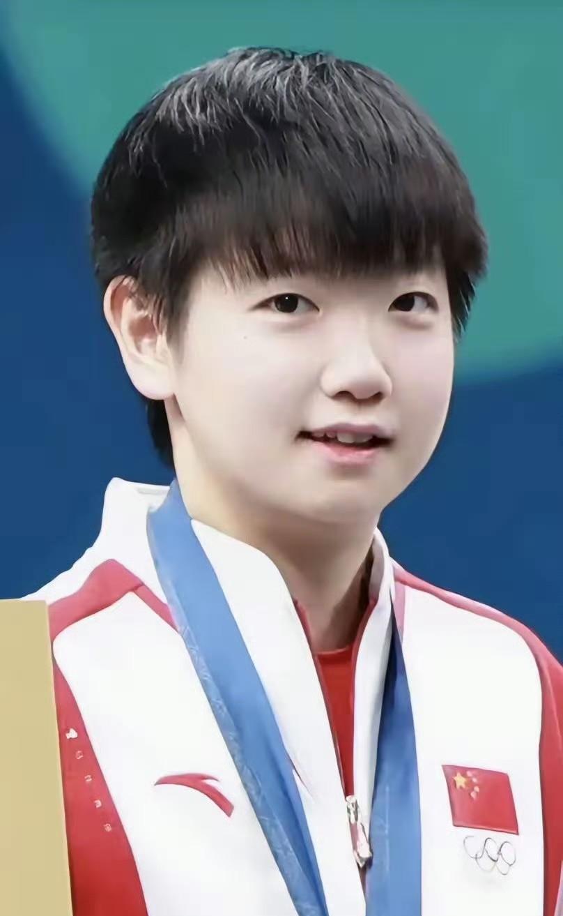 莎莎—第四次出战世乒赛莎莎，参加了19、21、23三届世乒赛2、2019年世