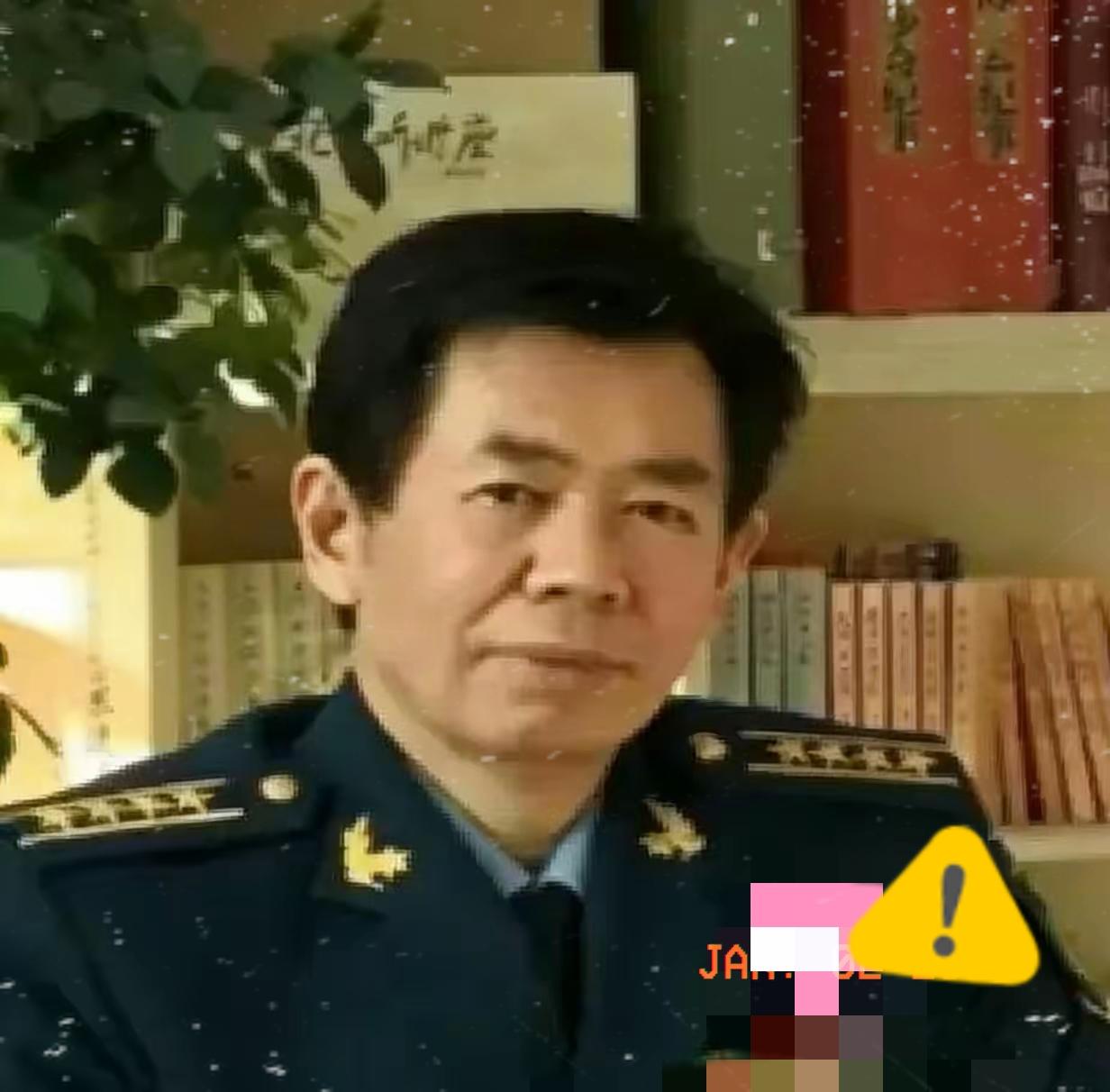 戴旭说：现在网络上常常吹嘘我军装备如何厉害，如何厉害，但实际上对手并不怕这些宣
