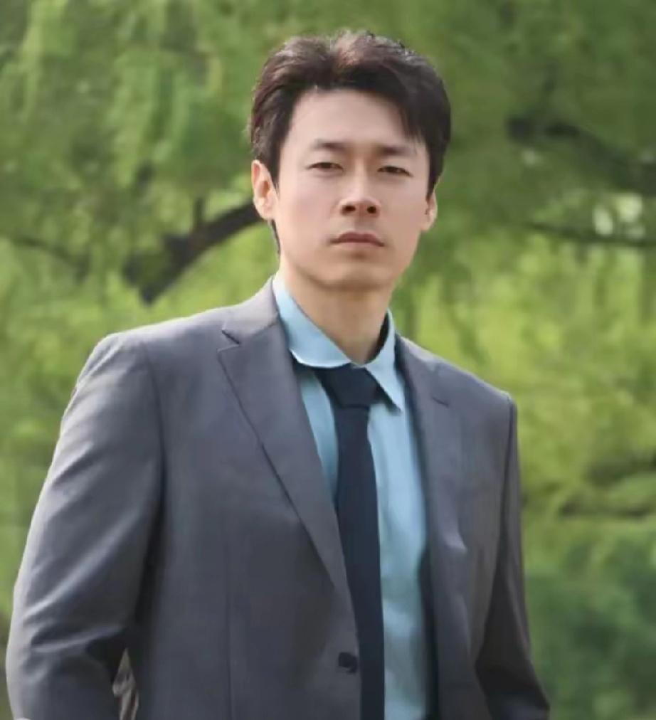 短剧圈欠薪乱象触目惊心！演员白方文直播讨薪后虽收到费用，但行业“潜规则”远未终结