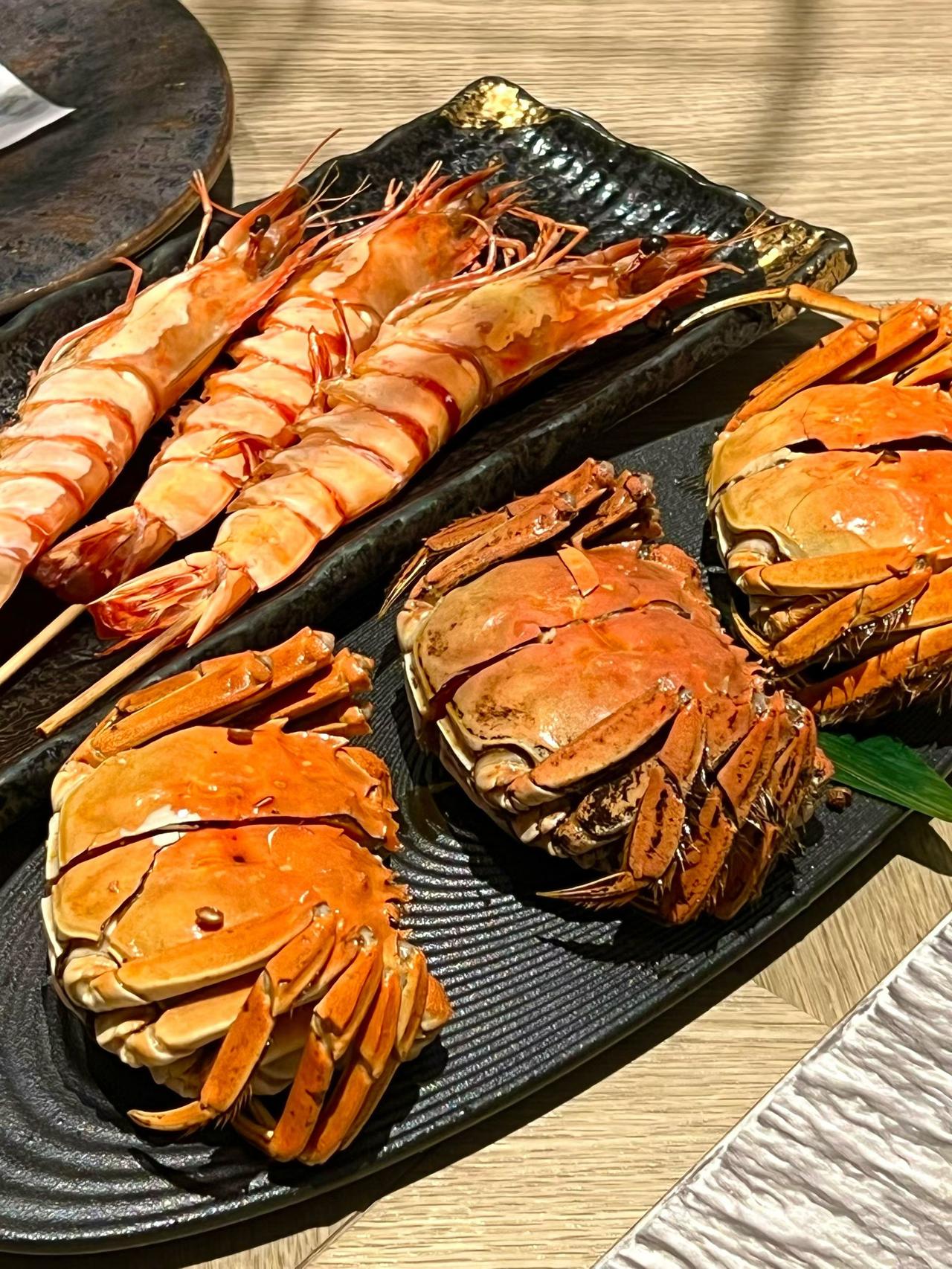 已经到了不适合晚上吃自助餐的年龄吃饱了是不吃还是继续吃🥲养生少女的烦恼