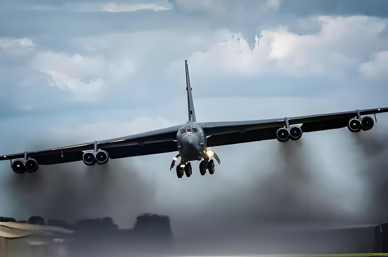 B-52H轰炸机出动，上万美军压境，看来委内瑞拉是难逃一劫了！我之前就说过，美