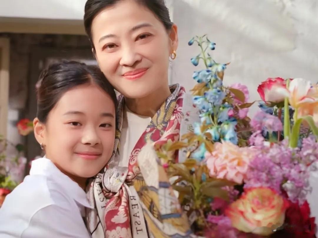 梅婷，这下又自豪了8月9号，知名演员梅婷，冲上热搜。这回不是因为她在剧中的