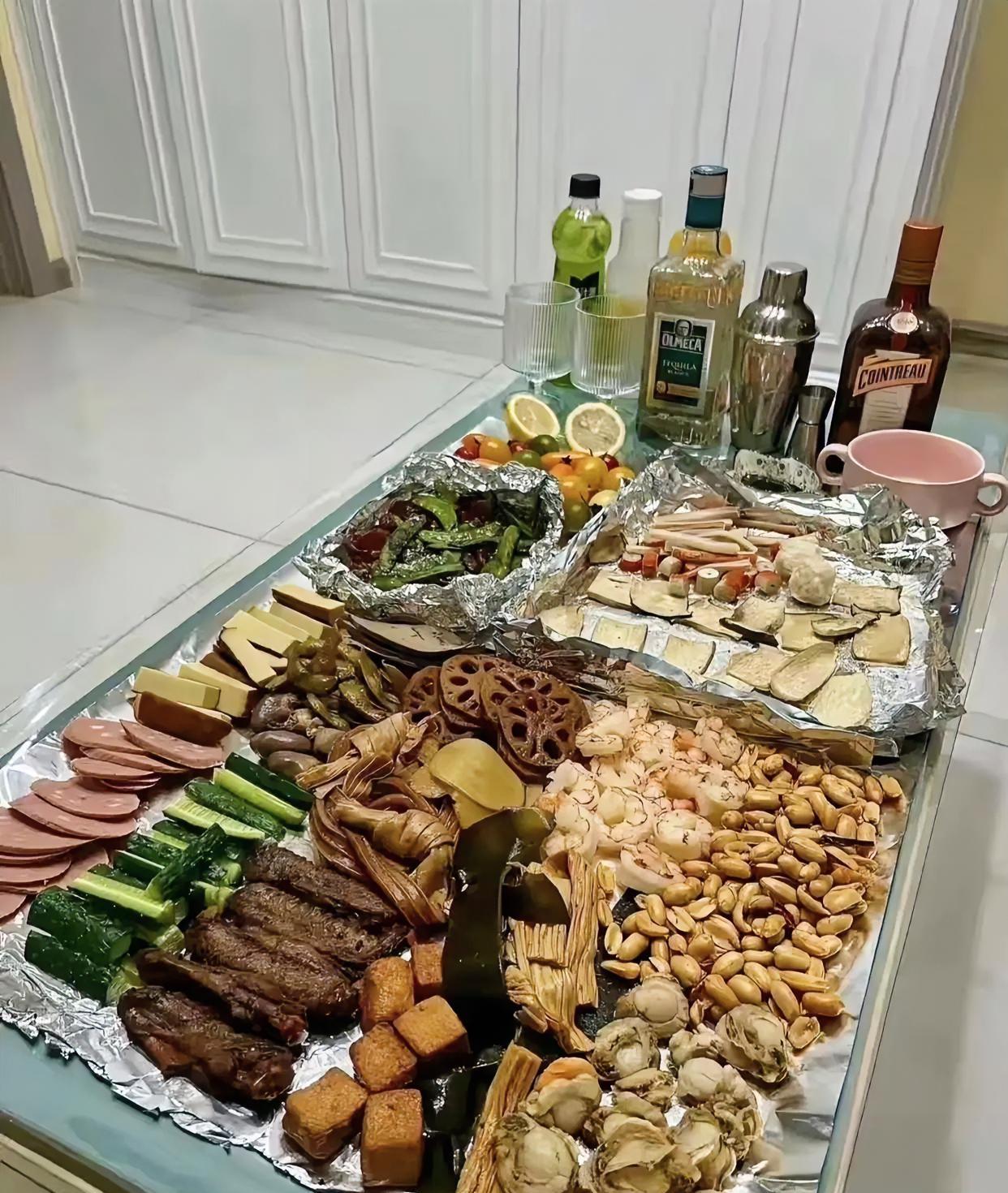 这菜适合喝点什么酒啊？