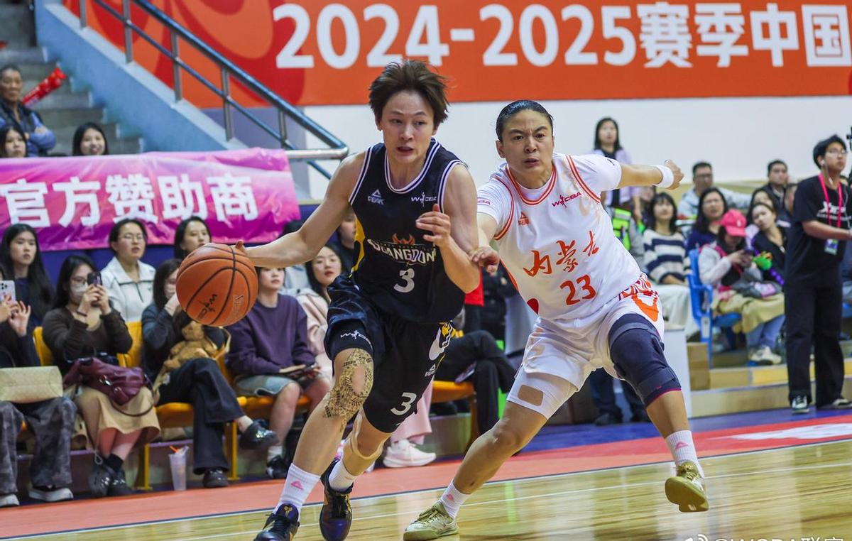 国手扎堆内蒙古、四川,别的队连主力都凑不齐。篮协一纸通知,硬要每队塞俩国家队的