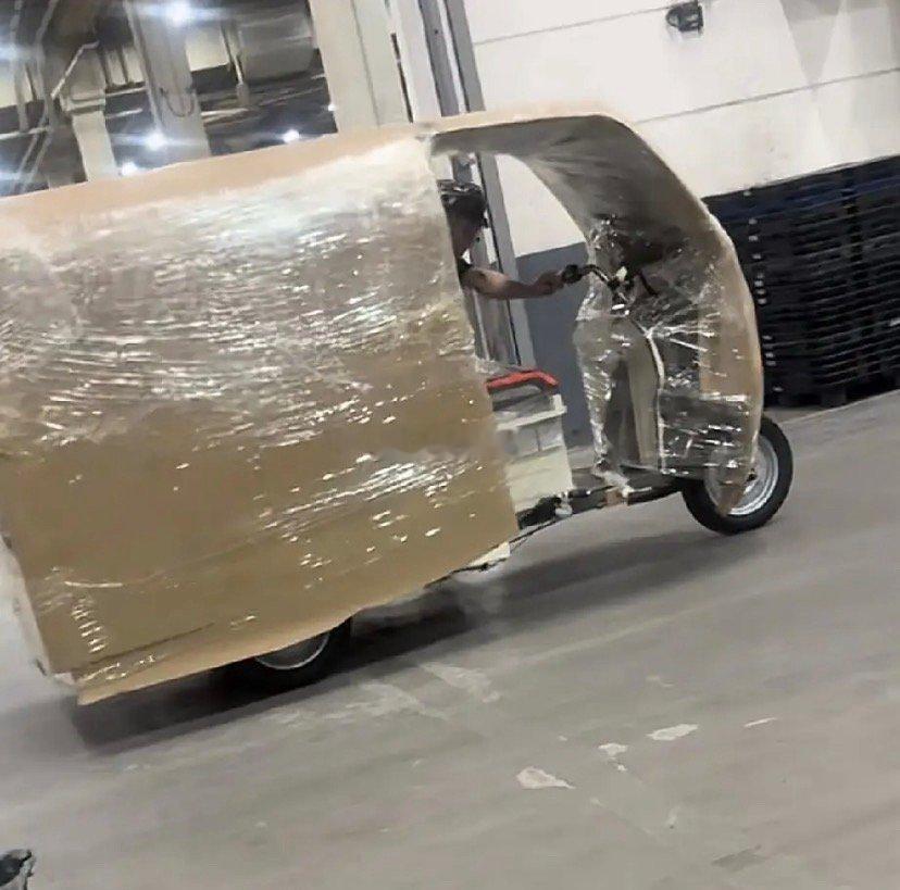 在物流上班的好处是:开阔眼界！物流实拍图物流仓库工作