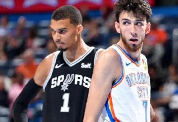 联盟打法很快就要演变成“完全体”了，就是一种相对不允许任何显著弱点在场上的状态。