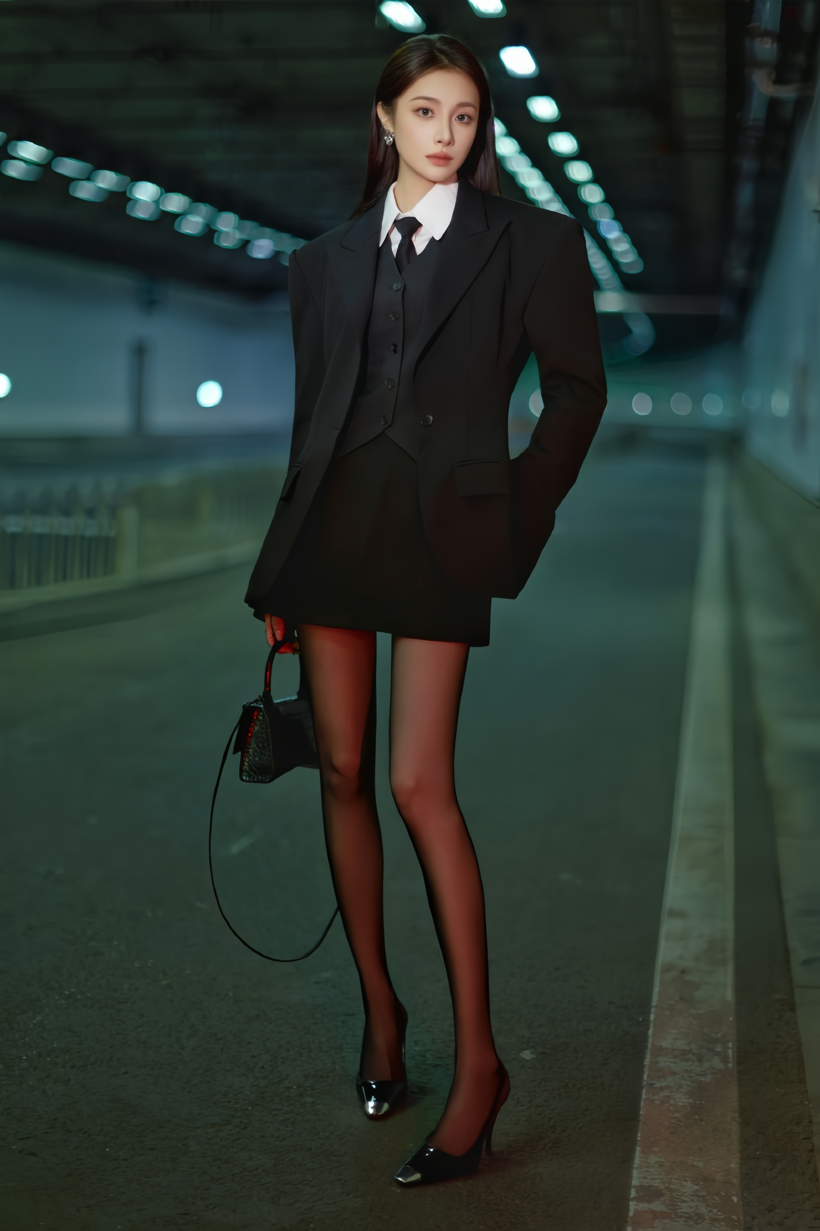 隆妮黑色写真