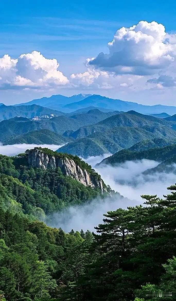 🏔️辽宁爬山爱好者必看！排名前15的名山大盘点（附海拔与特色玩法）：辽宁