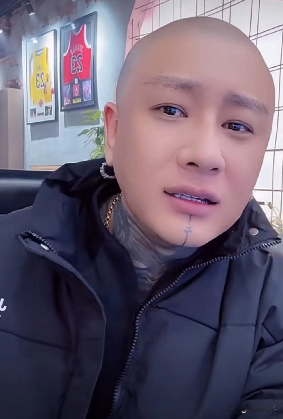 蛋蛋疑似被方丈内涵破防了，又方丈递小纸条了！方丈喊话：我没