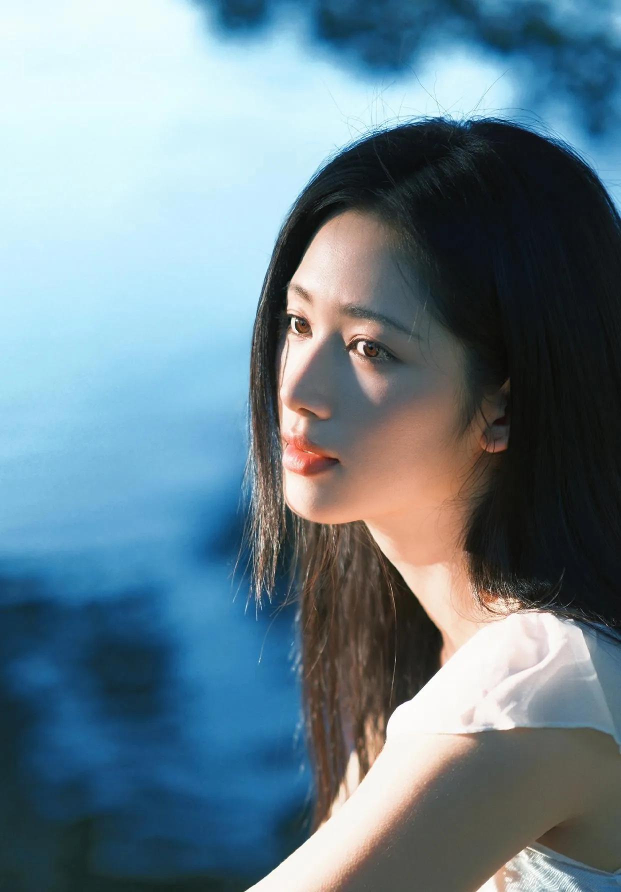 温婉娴静！