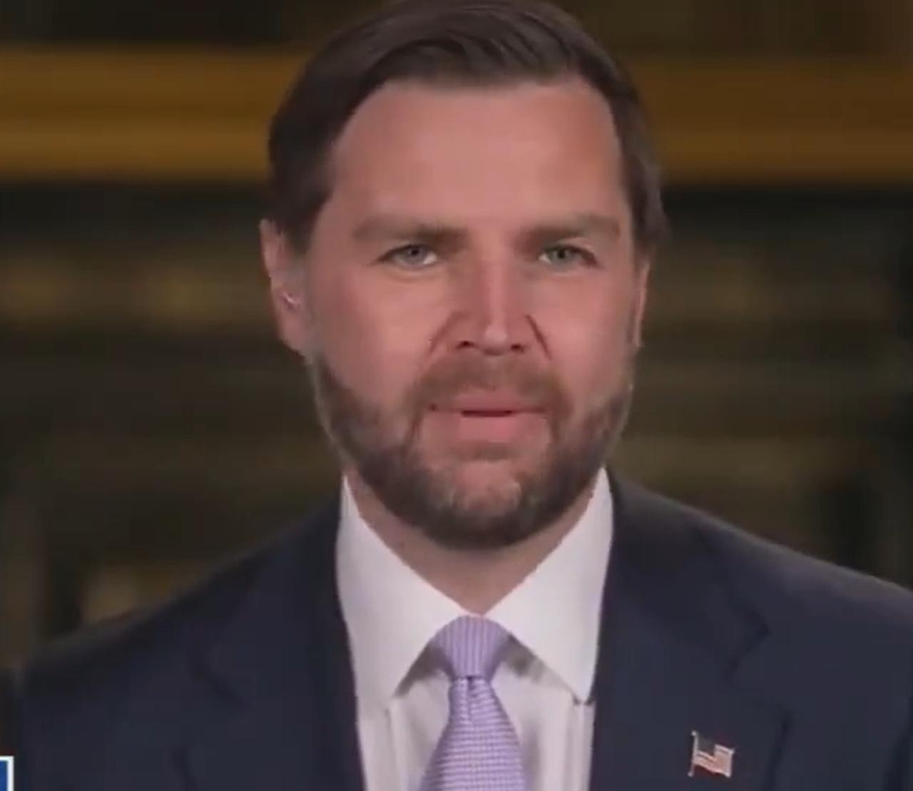 万斯这样解释，准不准确不知道，但是川普一定喜欢听。对于川普的贴文（图二），万