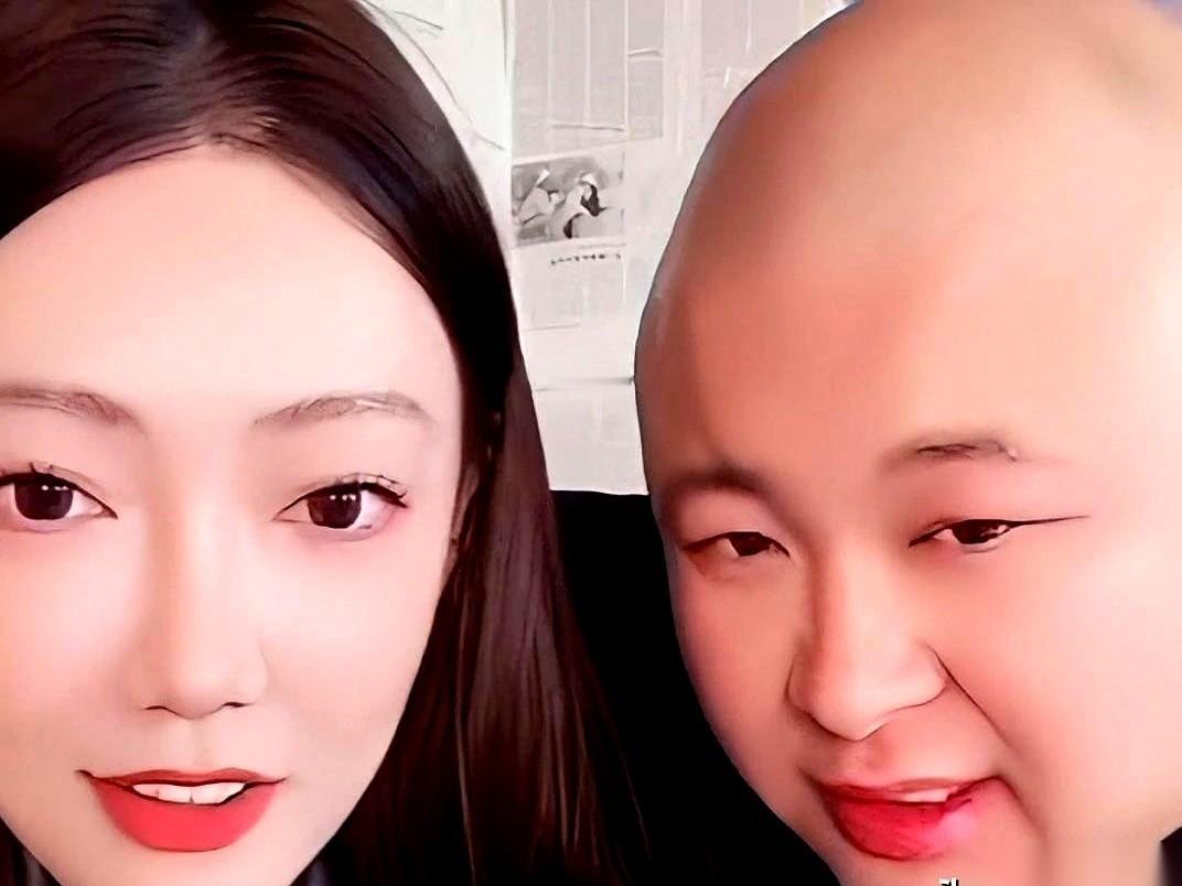 哈哈哈哈，真的要笑死。以前天天让人家“滚呐！”，现在火急火燎上赶着要扯证了。