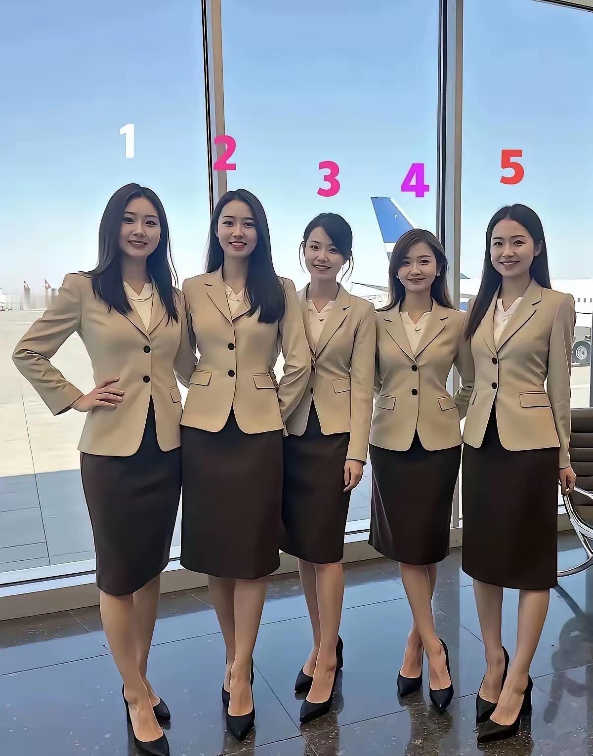 如果你是她们的老板，现在要送一名女秘书，你选哪个？好多网友在2号与4号之间犹豫，