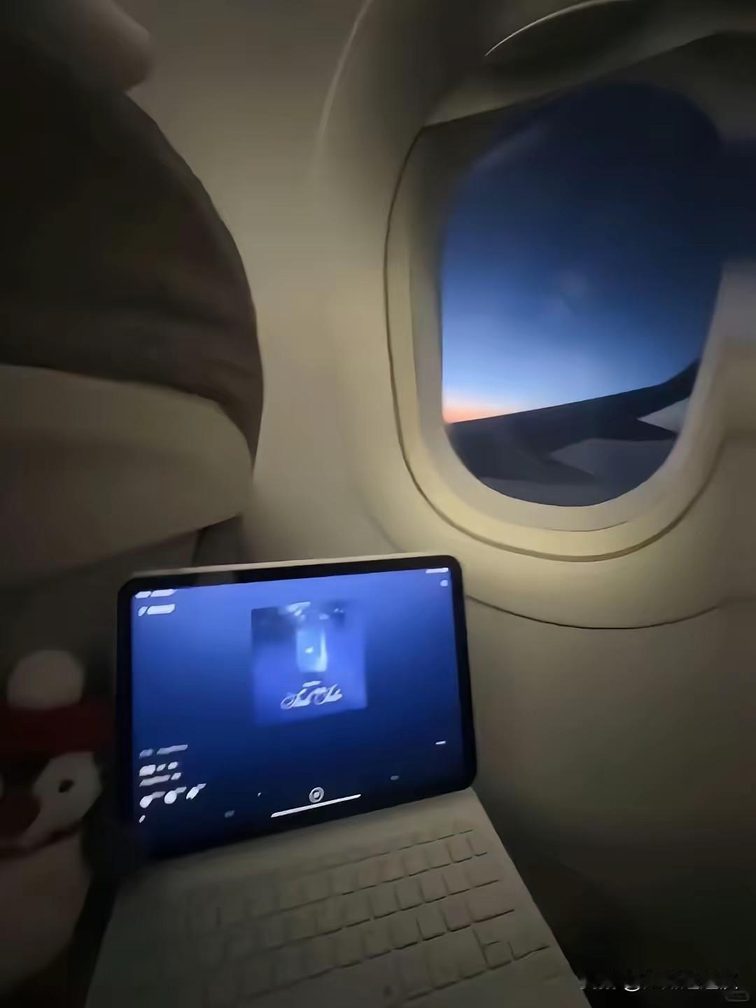 职场中能说会道的人会更容易成功吗职场中能说会道并非成功的决定因素，但绝对是重要加