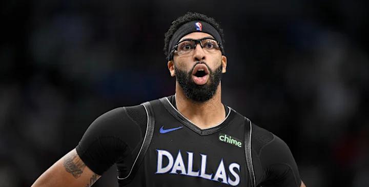 别再只盯着伤病报告了，那都是烟幕弹。库明加、莫兰特、浓眉，这三个人看似倒霉的伤