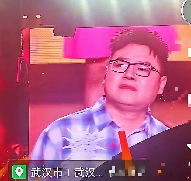 岳云鹏2025年最后一场演唱会，昨晚（11月22日）在武汉市武汉体育中心体育馆举