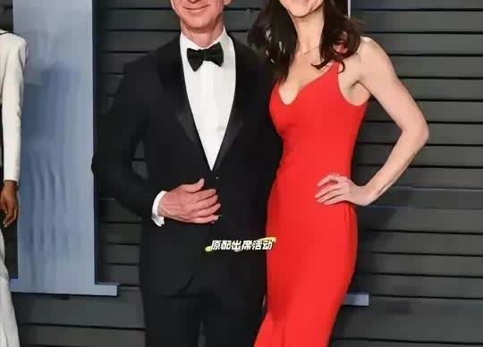 明明桑切斯不能怎么都比贝的前妻漂亮有活力，为什么好多人都觉得贝的前妻漂亮。不能五