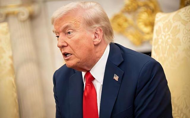 中方不救美元了，没想到特朗普彻底急了，喊话中国！最近中美经济纠葛又闹得沸沸扬扬