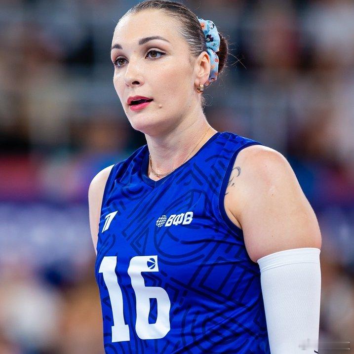 国际排坛动态俄罗斯女排问：如果俄罗斯女排现在重返国际赛场，是否已经准备好与顶尖强