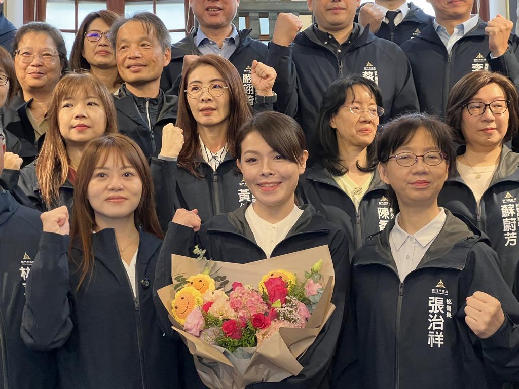 新竹市長支持誰？最新民調高虹安奪第一。九合一大選將在今年11月28日舉行，其中在