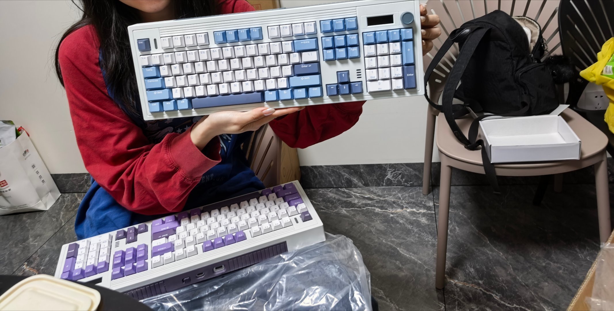 实物和设计的色差有点大，比例也有点问题，还得重改