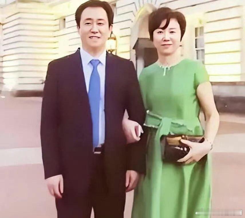 许家印的23亿美元藏不住了信托的安全底色从未改变许家印23亿美元家族信托被击穿