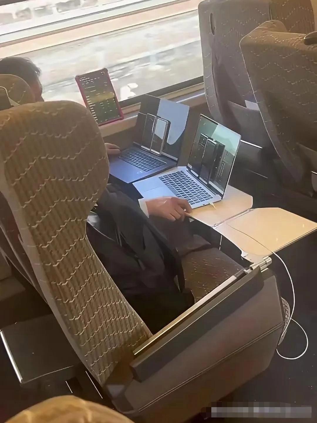这工作量工资不能低了