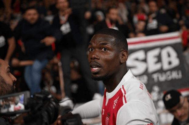 爆冷1-0巴黎赛后博格巴向摩纳哥球迷喊话: 让我们同舟共济!