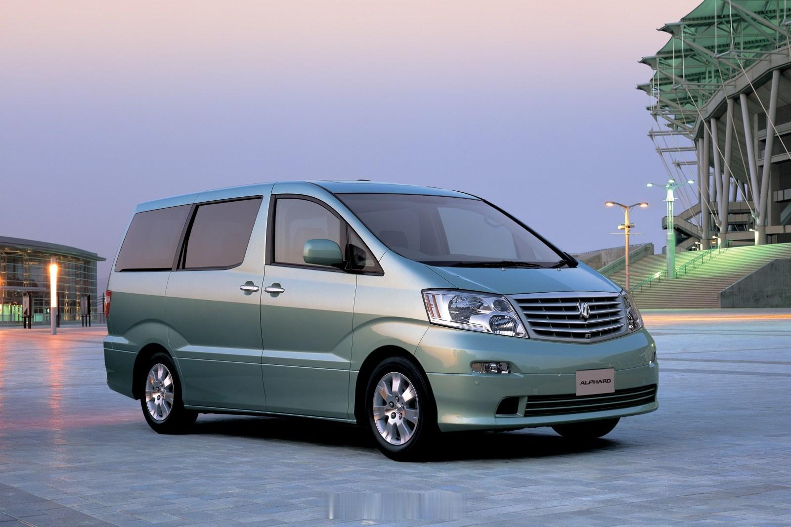 20多年前丰田大概也没想到，明明只是随手跟风日产Elgrand的一台“高级面包车