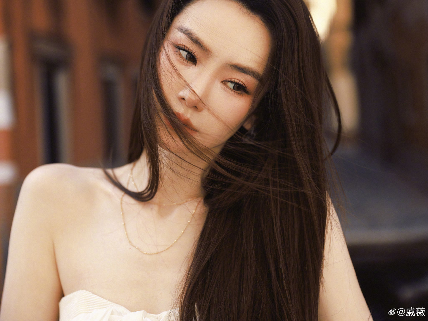 戚薇美成啥样了戚薇9年前后完全没变化戚薇9年前后完全没变化，依旧明媚动人啊🥰