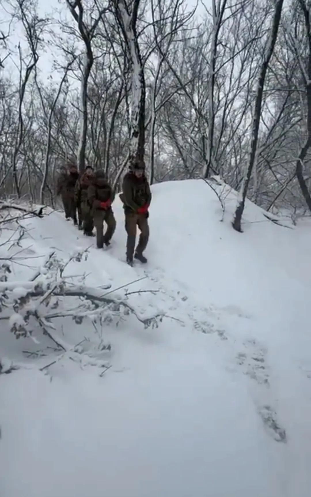 俄军在扎波罗热州的不断推进，使其控制的扎波罗热州总面积超过了21000平方公里。