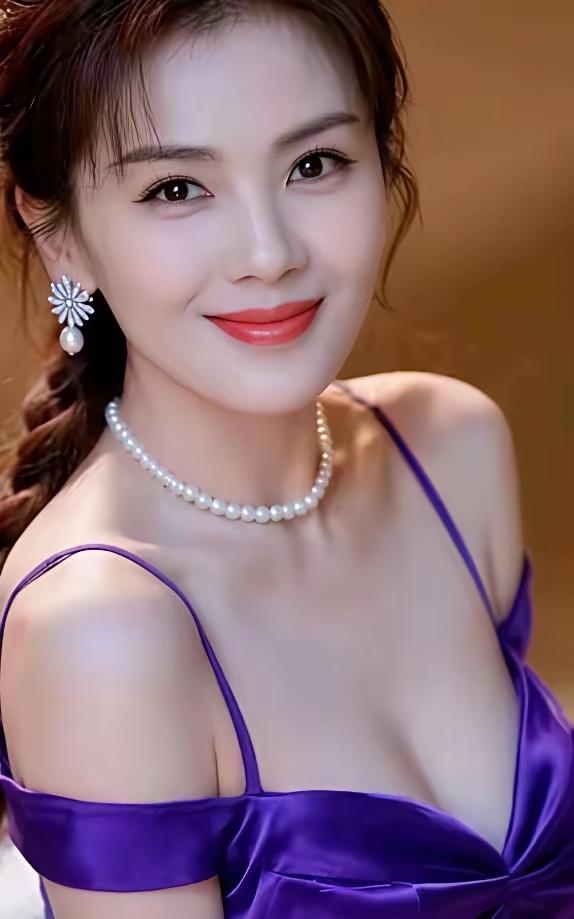 娱乐圈公认顶级美人齐聚，各有各的惊艳风骨，古典、明艳、清冷风格全都有。每一位颜
