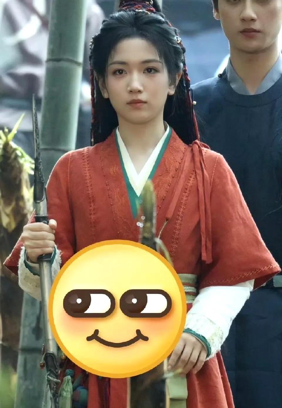 刷到一堆关于代露娃的讨论，有说《白月梵星》是她巅峰的，倒也不至于——毕竟网友眼里