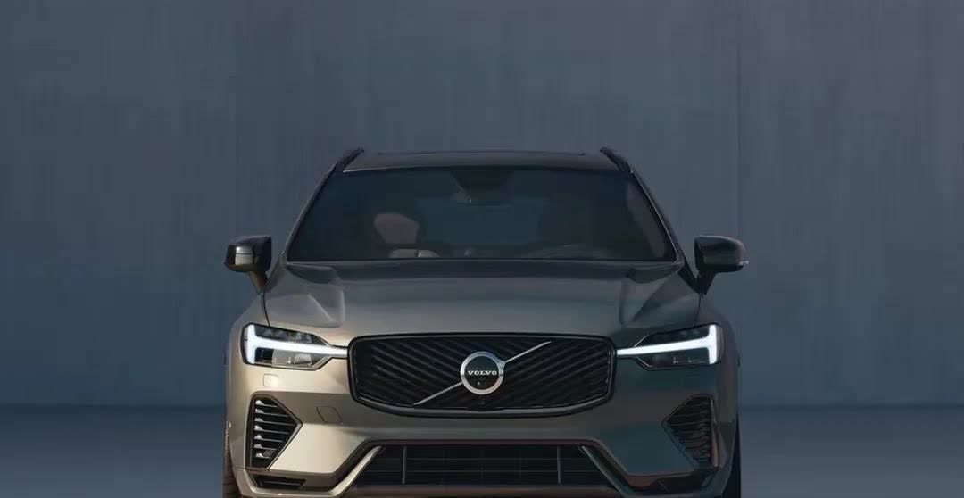 沃尔沃XC60将于6月26日全新改款上市，这不禁让我想到二代哈弗枭龙MAX，对比