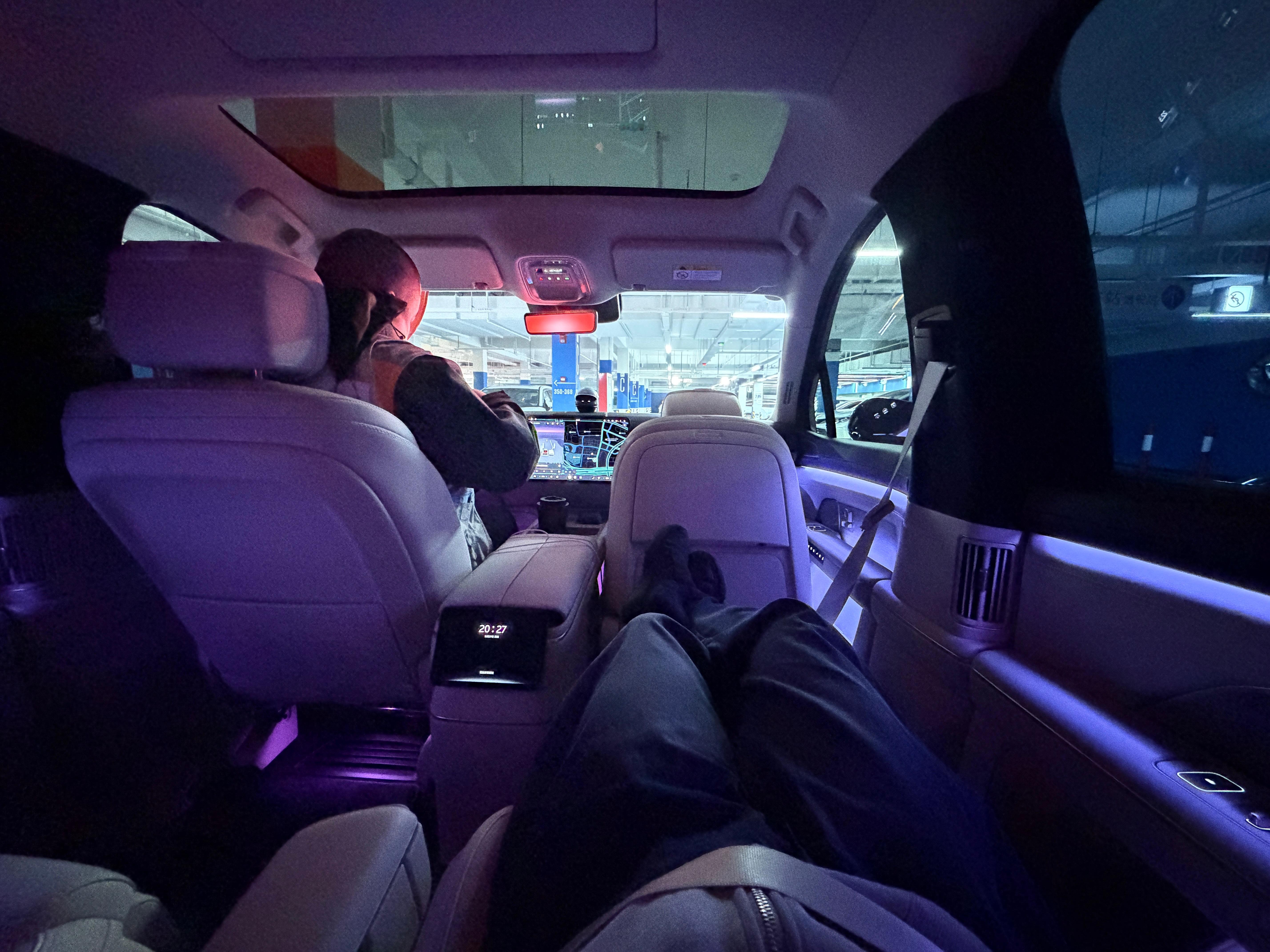 三代ES8这个二排体验，四个字——一雪前耻！