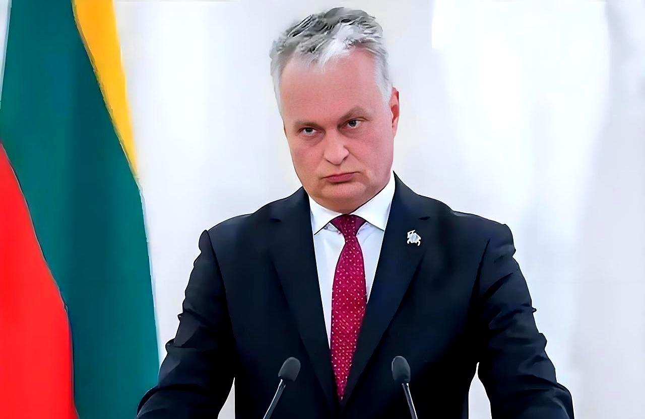 波罗的海三傻立陶宛被欧盟放弃了。 立陶宛这个波罗的海国家，前些年的一些做法，