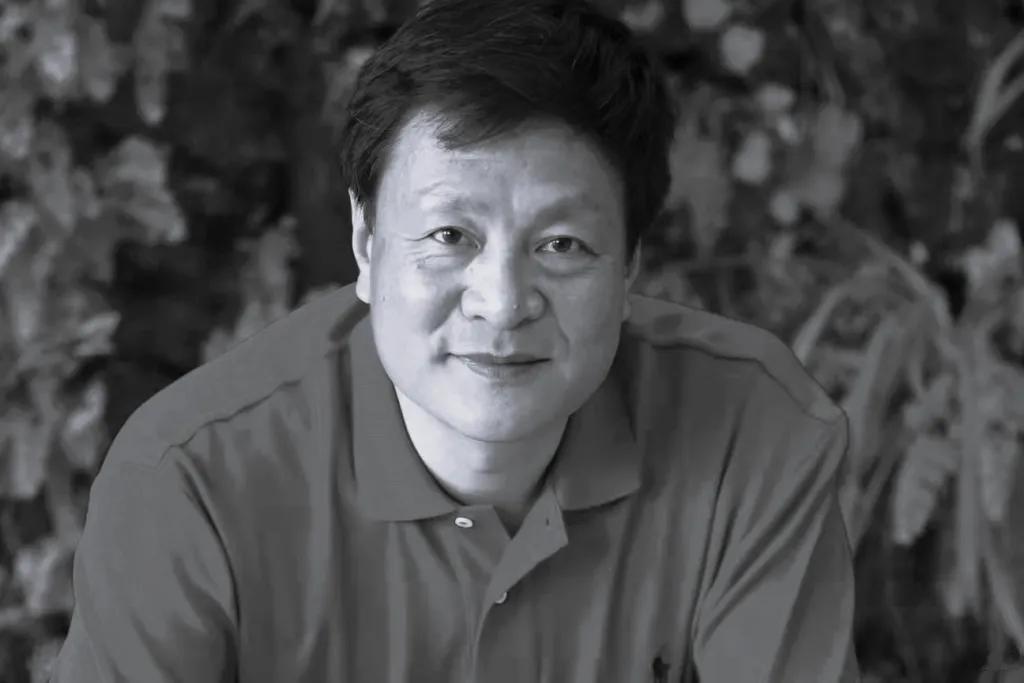最近敢坐飞机的人会不会减少?著名学者、北大建筑景观学院院长俞孔坚昨天在巴西飞机