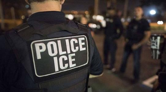 【无间道？美国从一家与俄罗斯联邦安全局老兵有关联的公司购买了电话窃听软件。】美