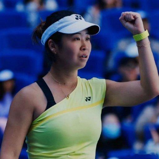 施晗回应爆冷淘汰伊埃拉施晗即时排名171位武网首轮施晗三盘逆转伊埃拉，赛后采访
